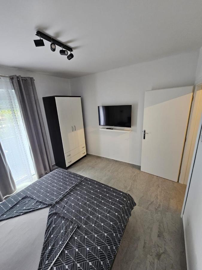 Apartments Miriam Srima โวดีเซ ภายนอก รูปภาพ