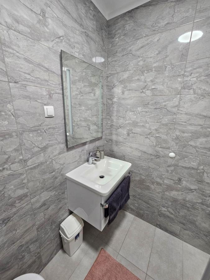 Apartments Miriam Srima โวดีเซ ภายนอก รูปภาพ