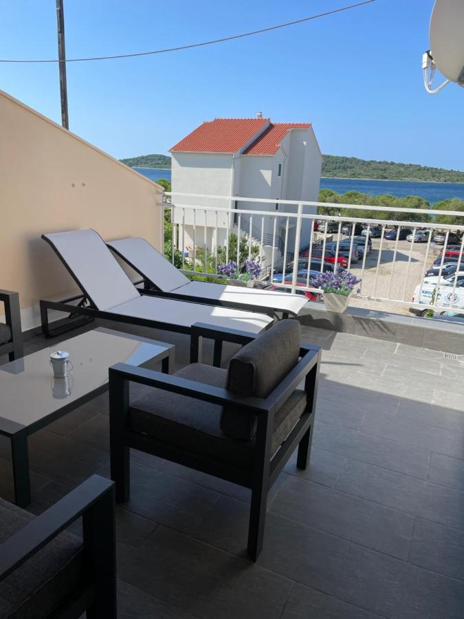 Apartments Miriam Srima โวดีเซ ภายนอก รูปภาพ
