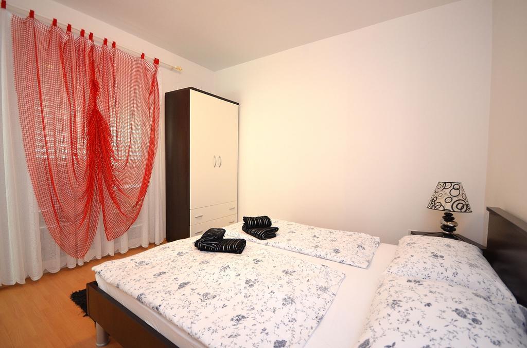 Apartments Miriam Srima โวดีเซ ภายนอก รูปภาพ